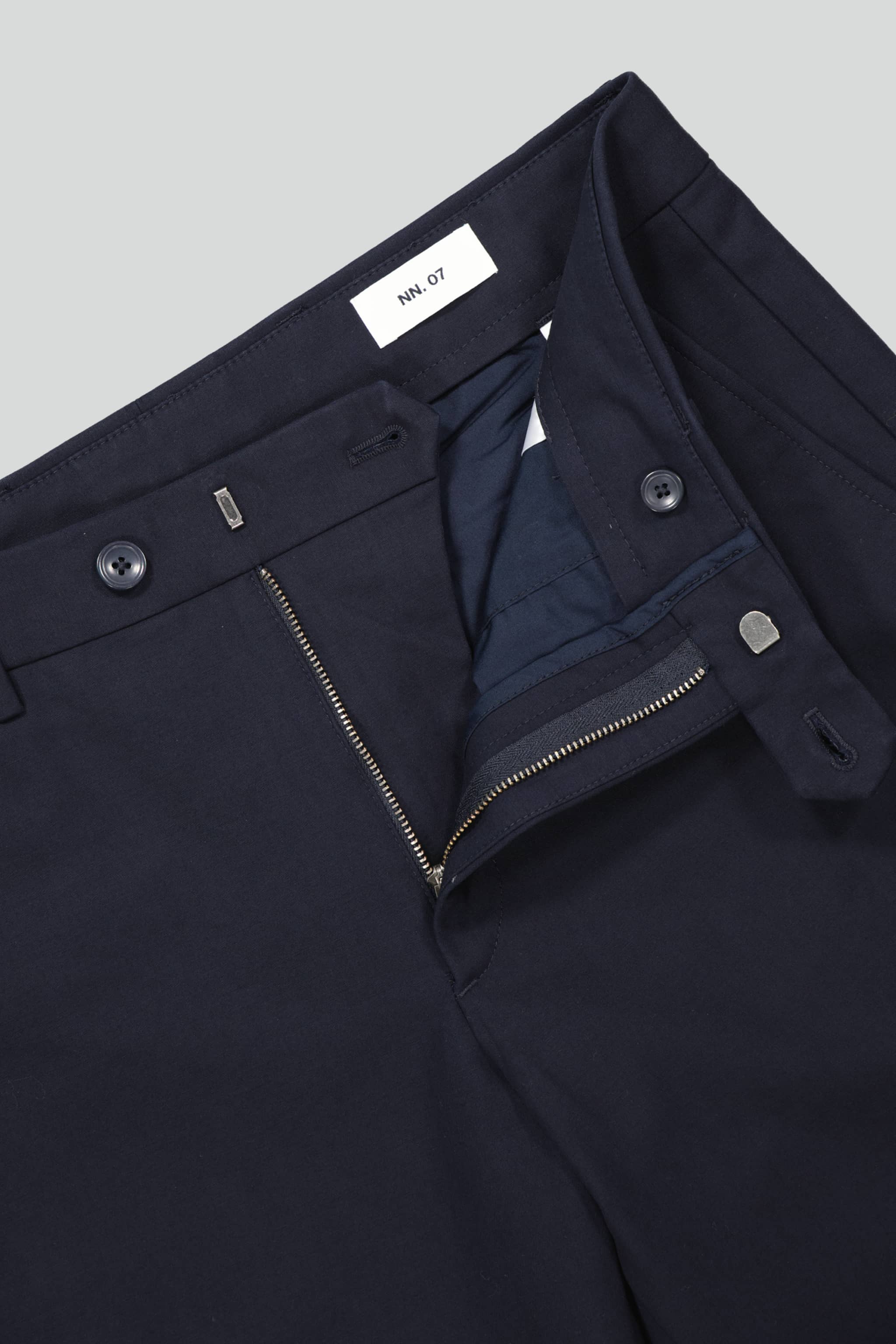 Wilhelm 1722 men's pants - Navy Blue - Buy online at NN.07®