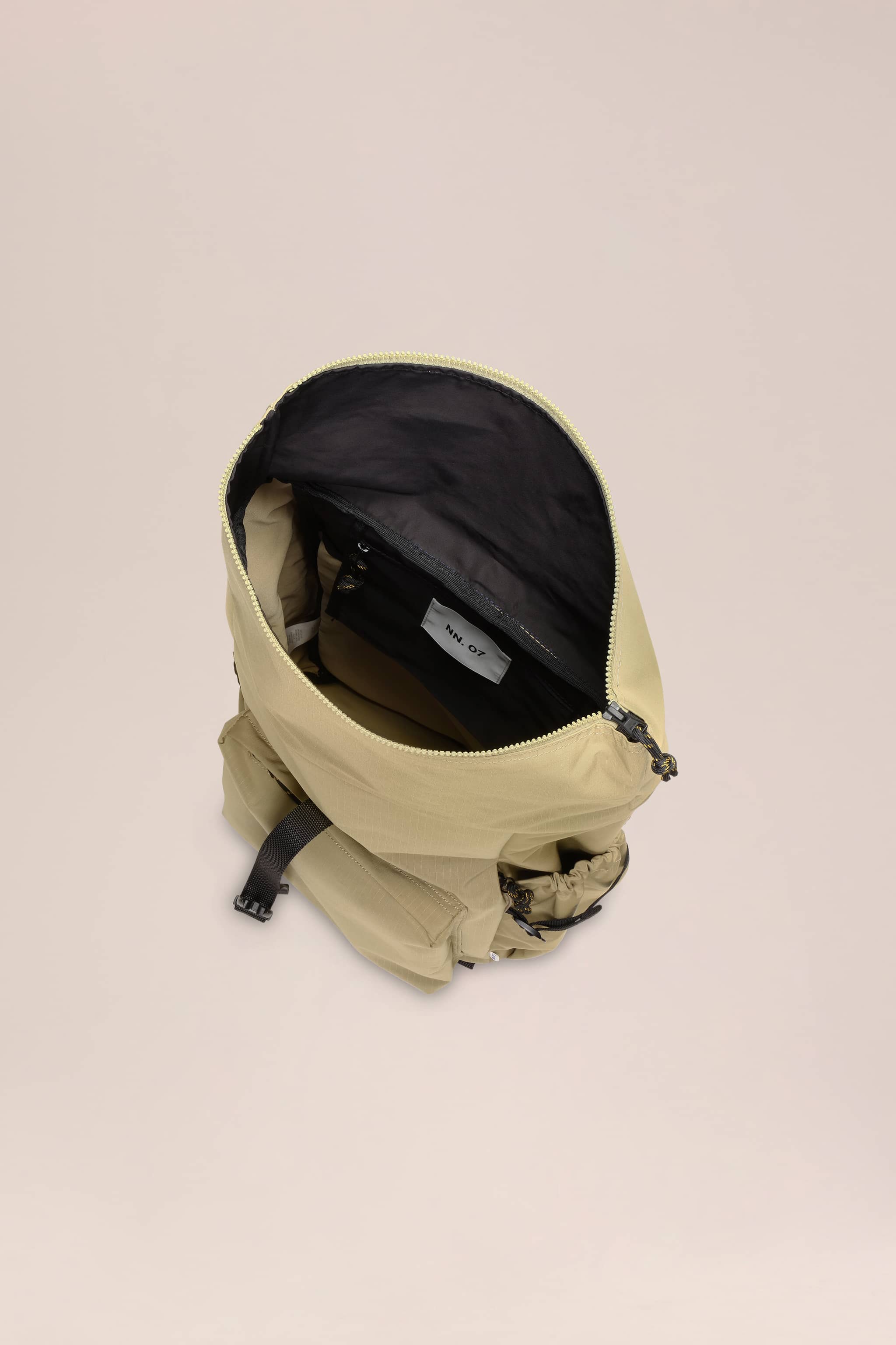 Roll Top Backpack 9019